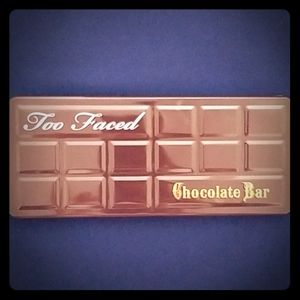 Two Faced Chocolate Bar eyeshadow palette